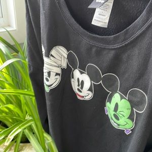 Disney Mickey Mouse sweatshirt